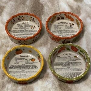 temp-tations by Tara 4-Piece Ceramic W/Pie Recipe On Each Bowl / New Never Used